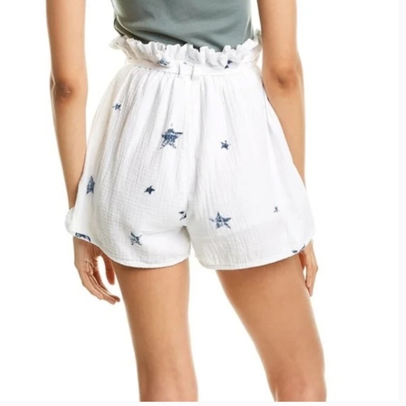 Splendid Paperbag Gauze Stars Shorts - Picture 2 of 12